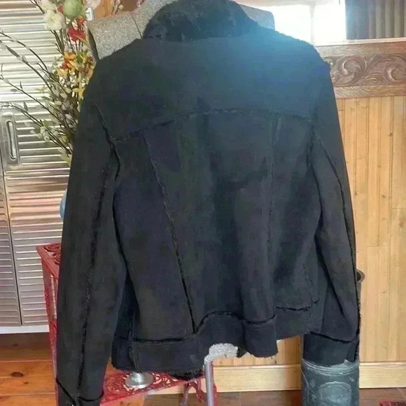 Kate Hill jacket. - Picture 4 of 6